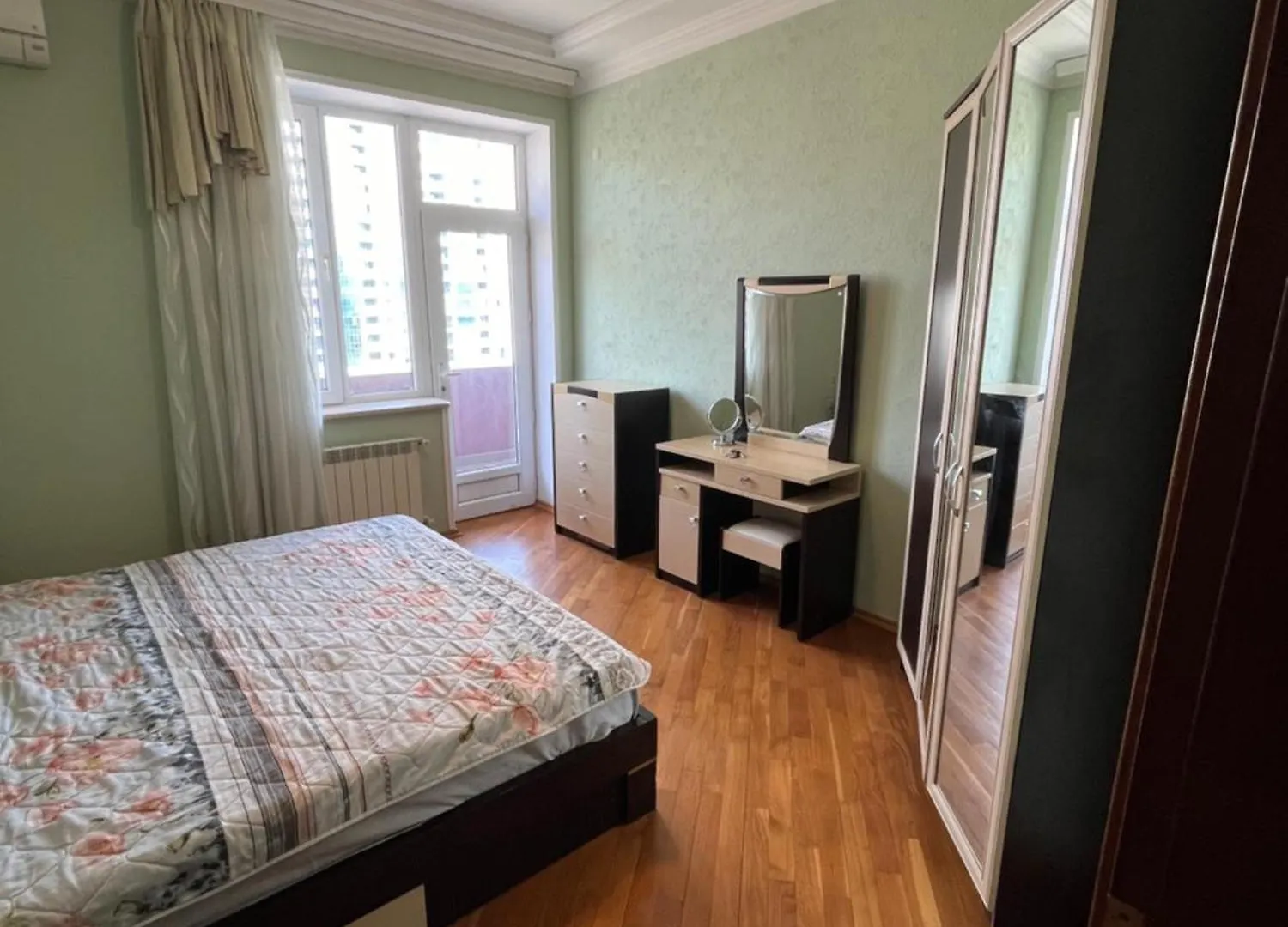 New Modern Apartment With Stunning Sea Views,Near Nizami Street باكو